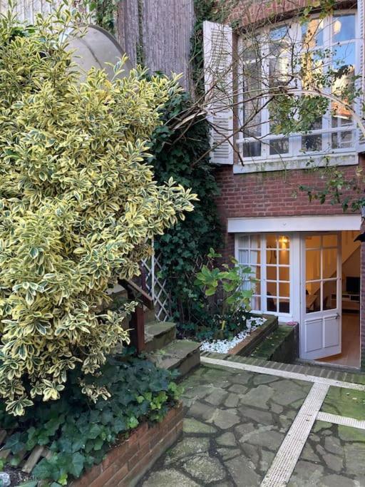 Comme Une Maison, Duplex Terrasse Hypercentre De Trouville Экстерьер фото