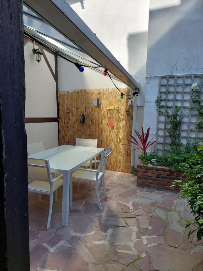 Comme Une Maison, Duplex Terrasse Hypercentre De Trouville Экстерьер фото